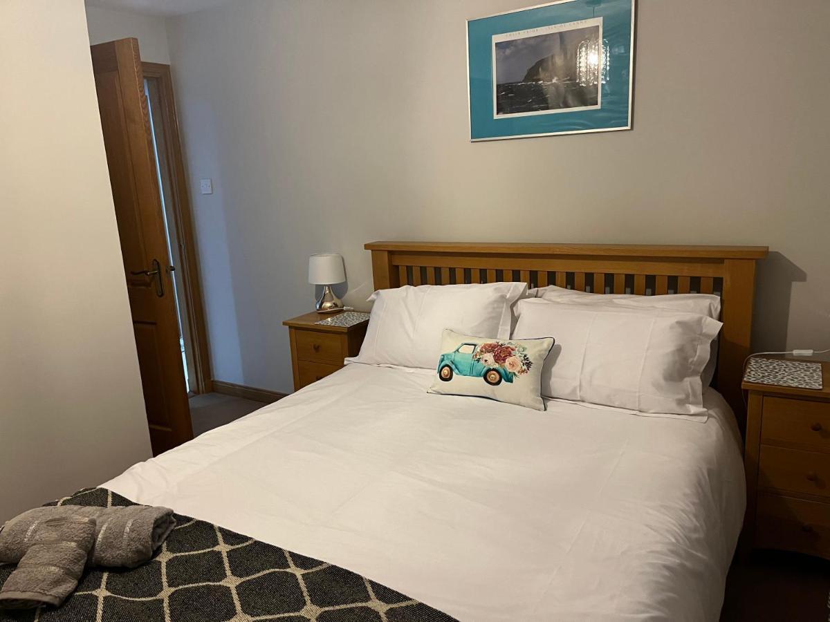 6 Canalside Apartments فورت ويليام المظهر الخارجي الصورة